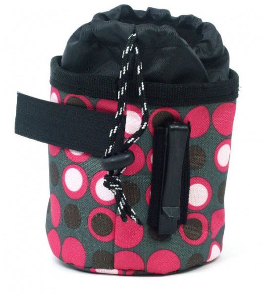 http://www.4animals.cz/inshop/Catalogue/Products/velky/sacek_pamlsky_puntiky2_b.jpg